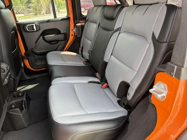 Used 2025 Orange Jeep Sport S image 12