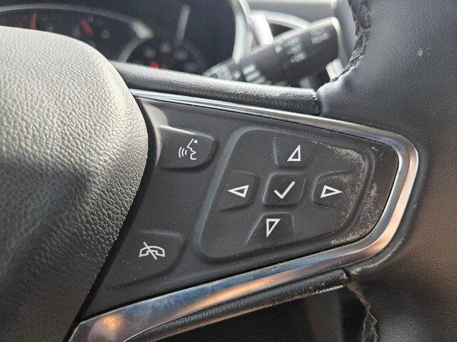 Used 2023 Summit White Chevrolet LT image 14