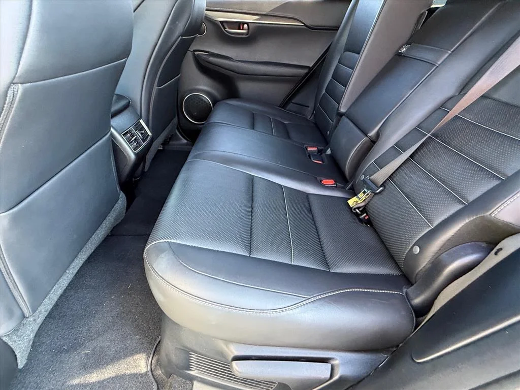 Used 2016 Silver Lexus 200t F Sport image 11