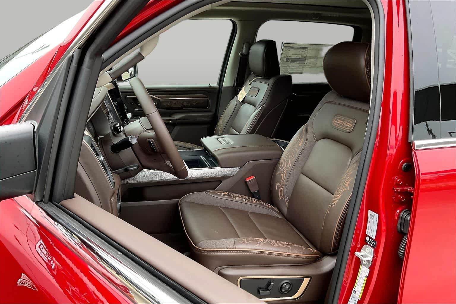 New 2026 Molten Red Pearl-Coat Exterior Paint RAM Longhorn image 9