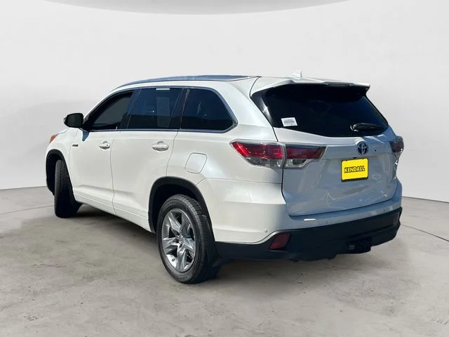 Used 2015 White Toyota Limited Platinum image 7