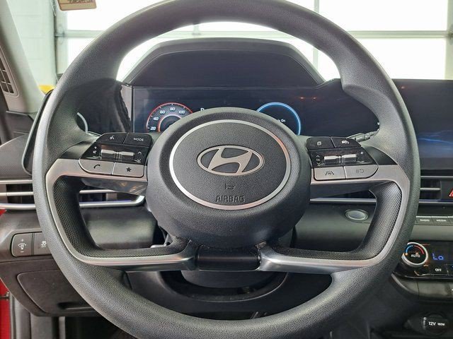 Used 2024 Red Hyundai SEL image 10