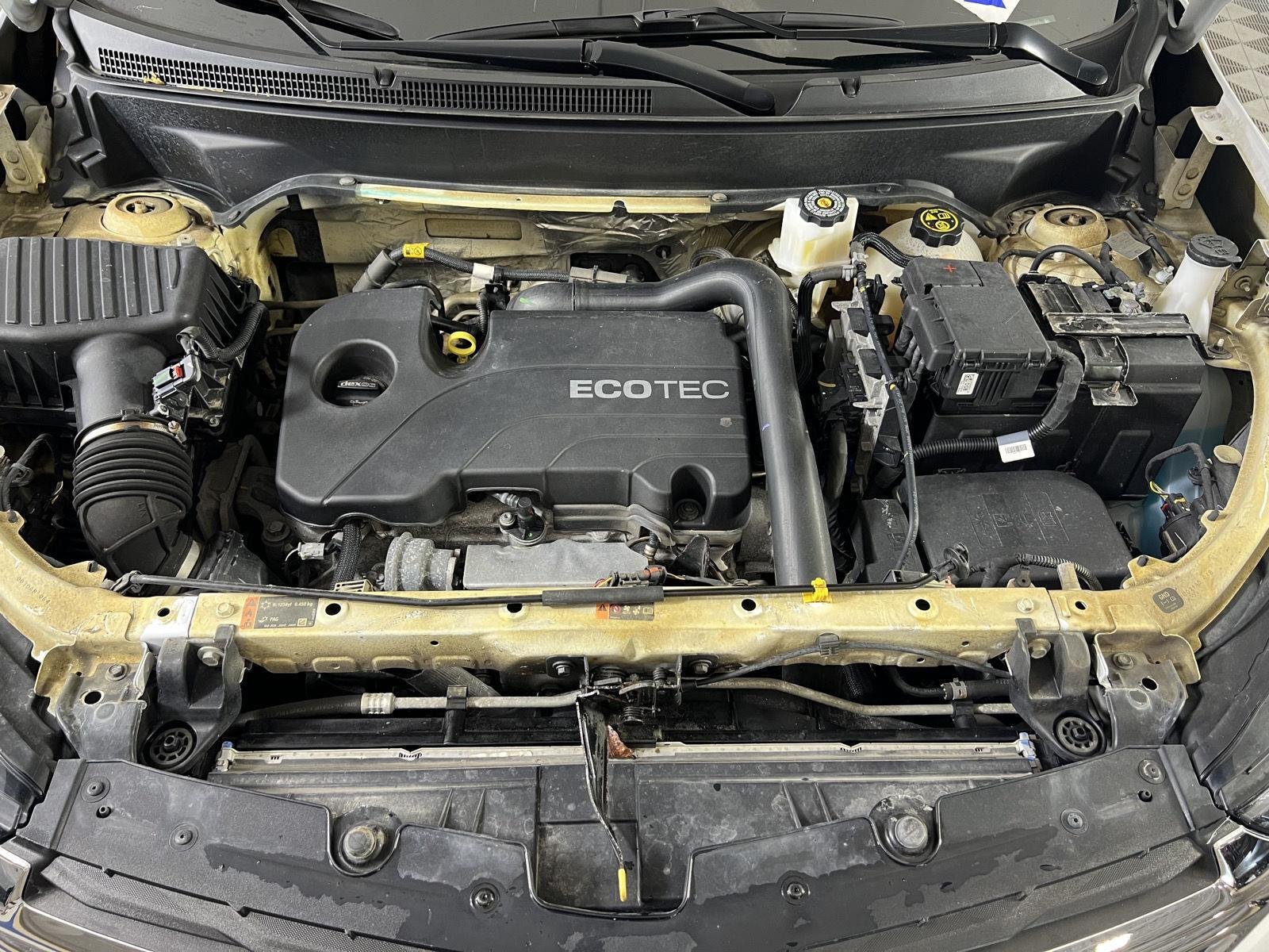 Used 2022 Summit White Chevrolet LS image 21