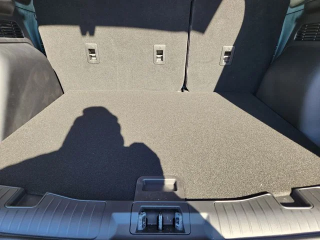 New 2026 Oxford White Ford Active® image 33