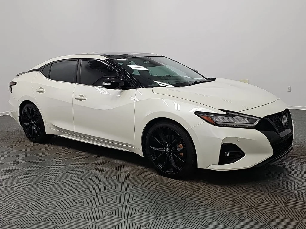 2023 Nissan Maxima