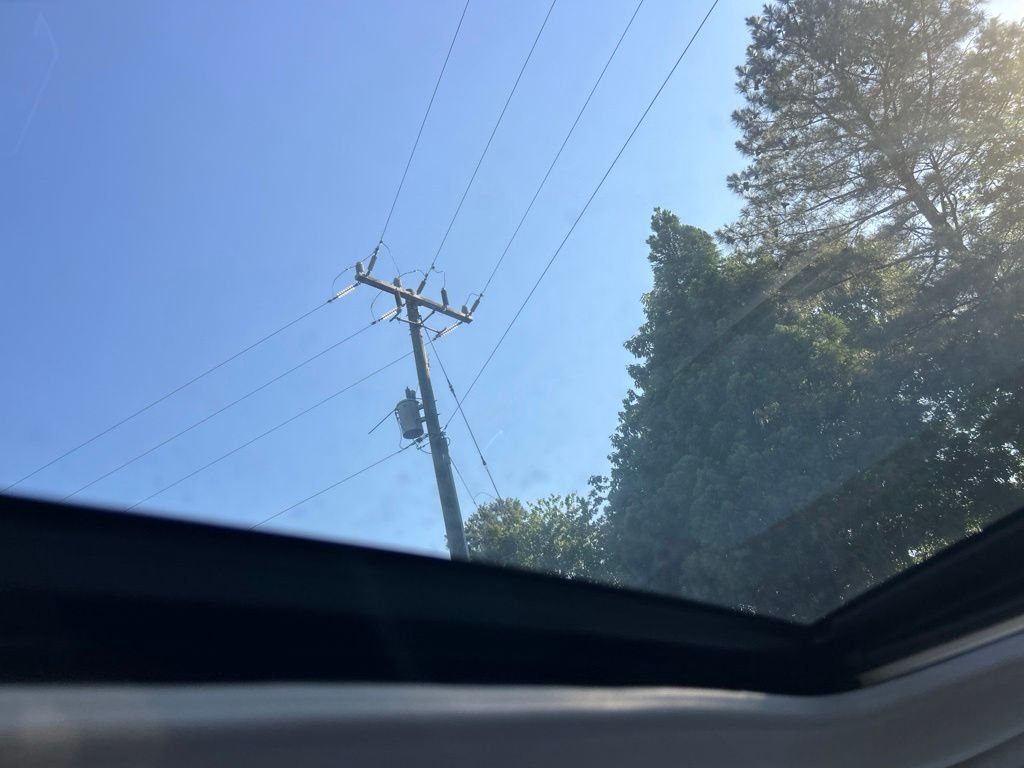 Used 2018 Black Subaru 2.0i Limited image 16