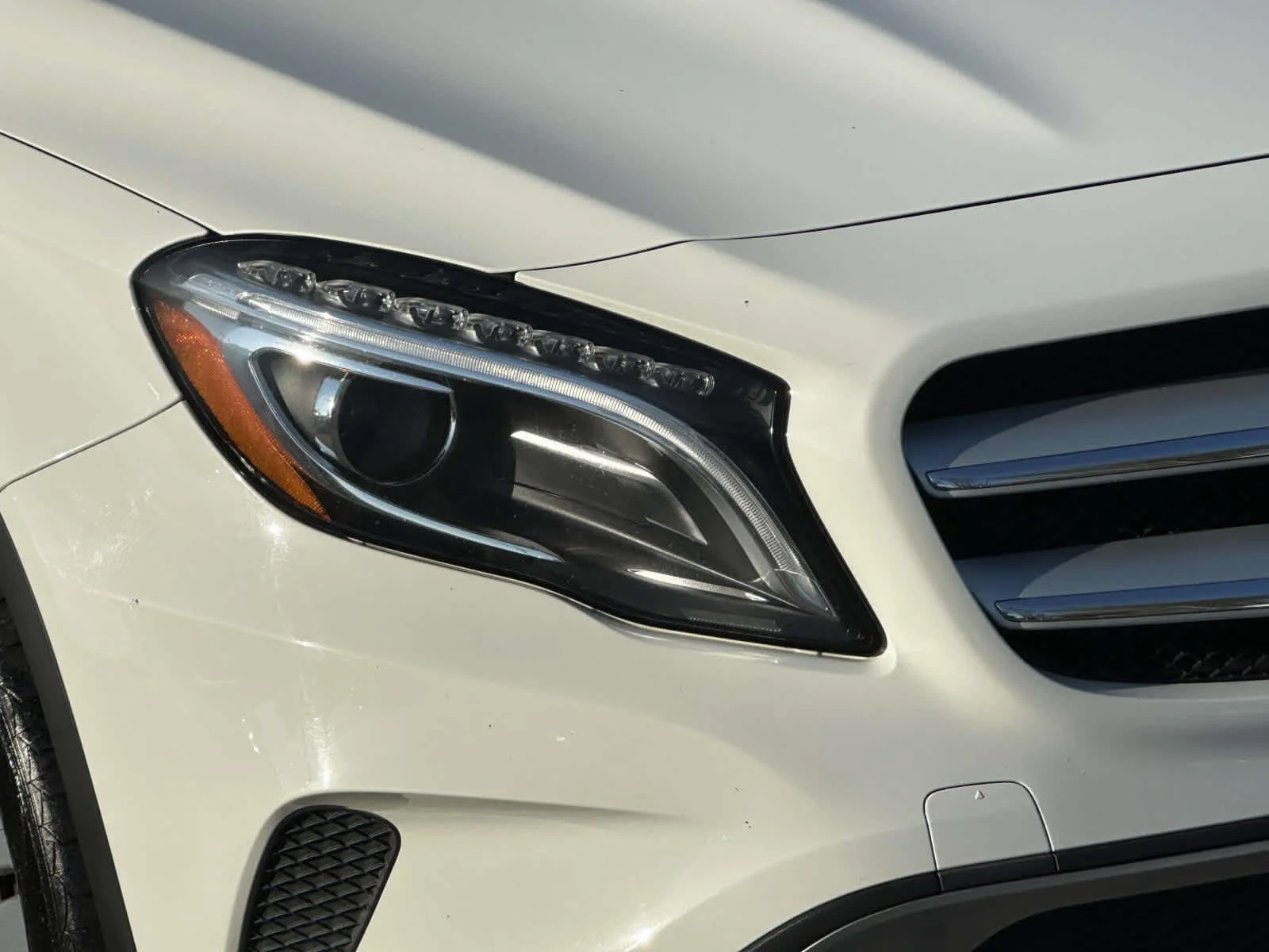 Used 2016 Cirrus White Mercedes-Benz GLA 250 image 11