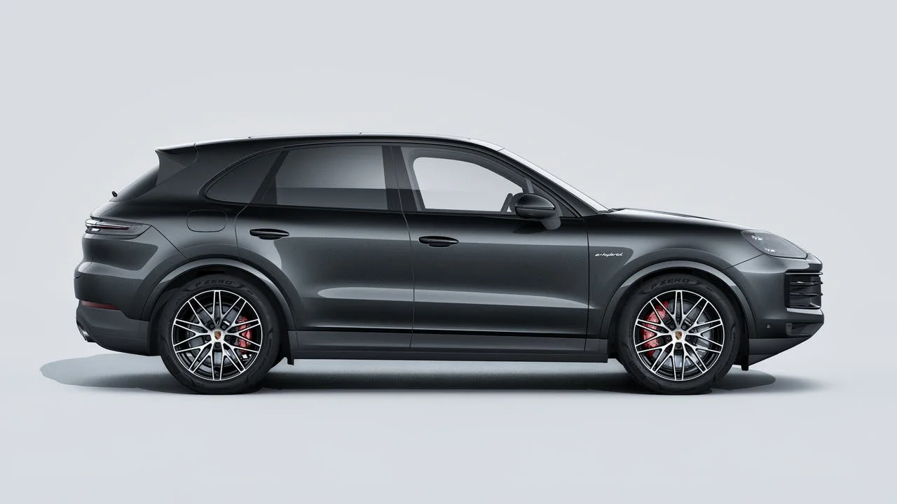New 2026 Chromite Black Metallic Porsche S E-Hybrid image 6