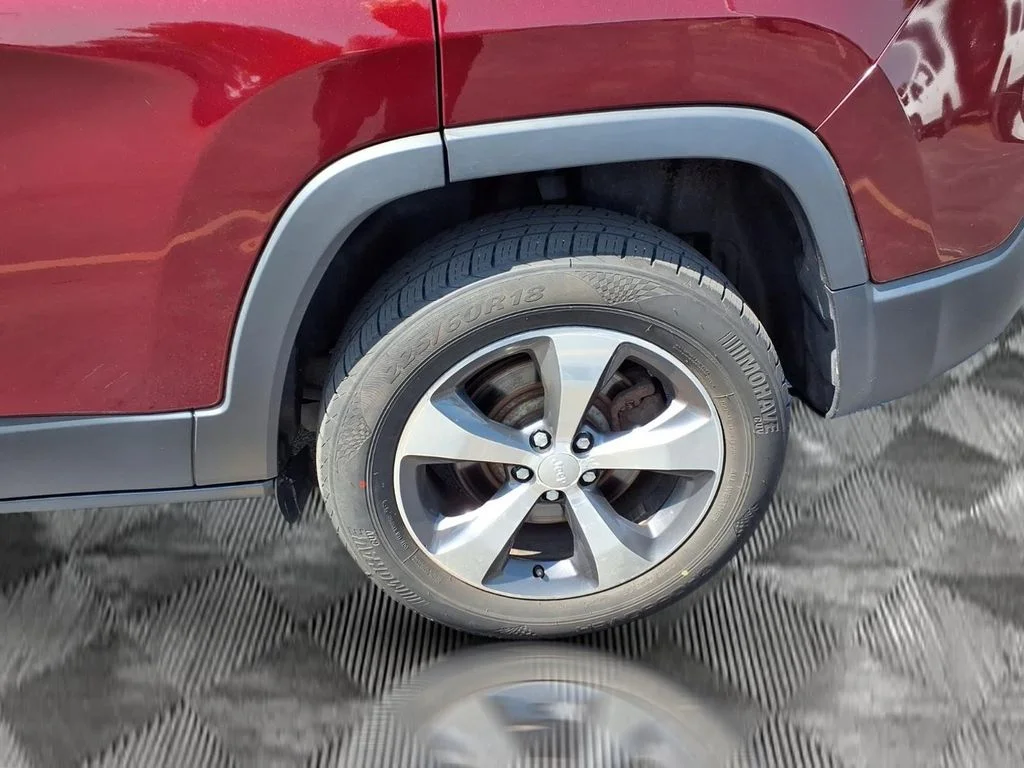 Used 2019 Red Jeep Limited image 24