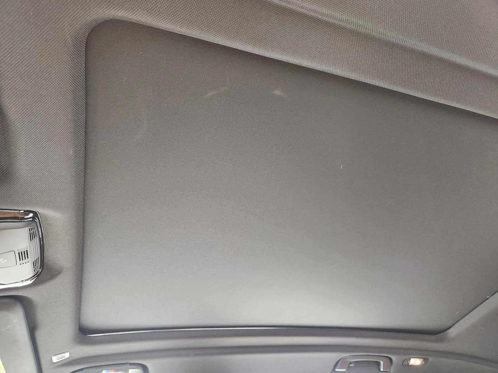 Used 2022 Mineral White Metallic BMW sDrive40i image 18