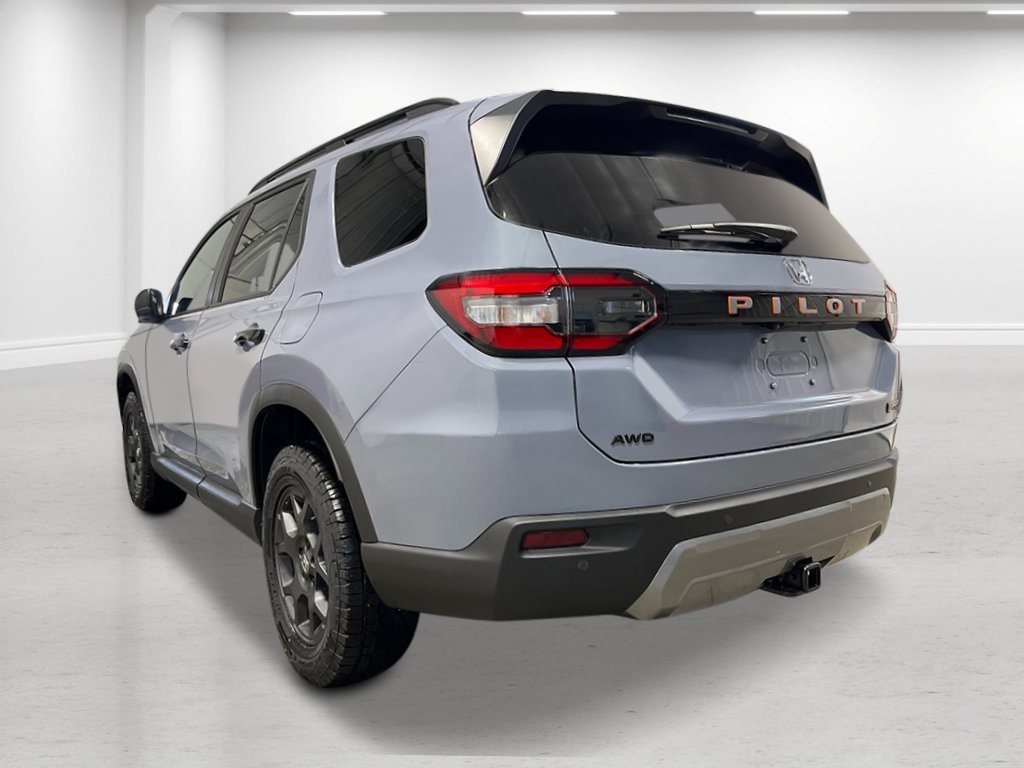 New 2026 Sonic Gray Pearl Honda TrailSport image 3