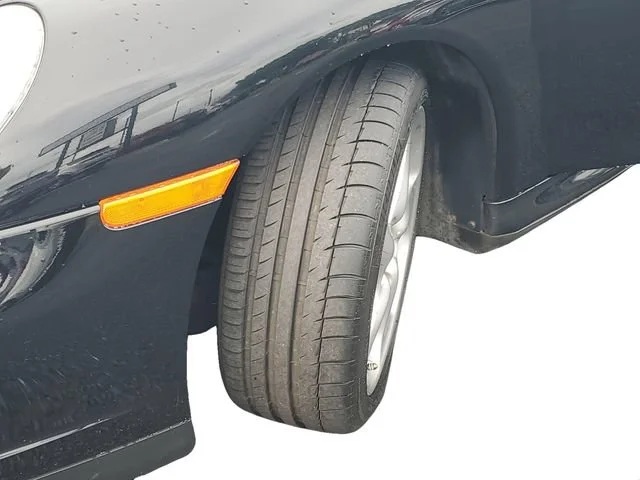 Used 2004 Black Porsche Carrera image 32