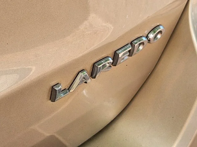 Used 2014 Beige Jeep Laredo image 11