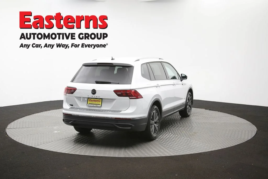 Used 2024 White Volkswagen 2.0T Wolfsburg Edition image 38