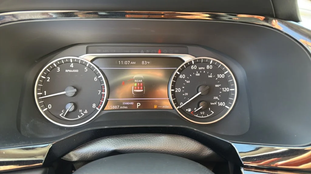 Used 2025 White Nissan SV image 29