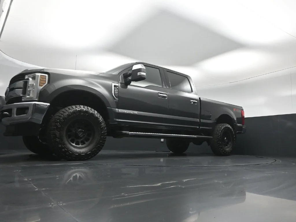Used 2019 Gray Ford XLT image 38