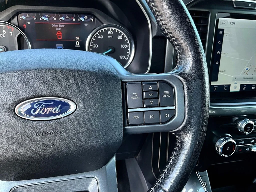 Used 2022 Black Ford XLT image 13