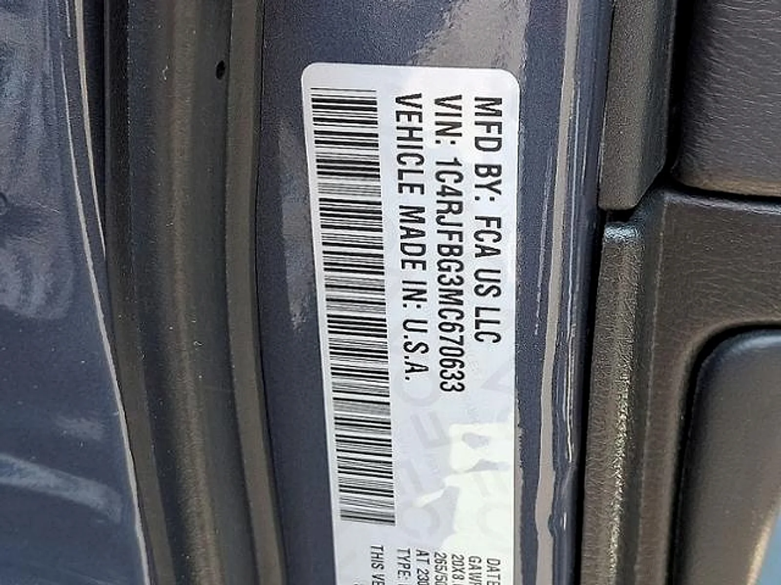 Used 2021 Slate Blue Pearlcoat Jeep 80th Anniversary 4x4 image 26