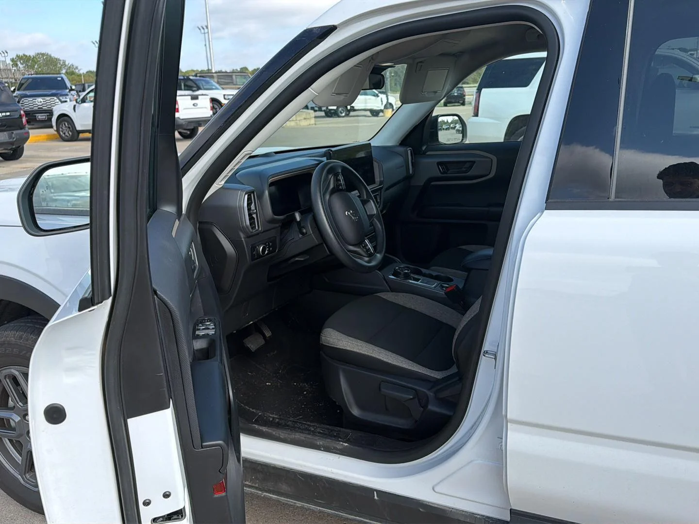 Used 2025 Oxford White Ford Big Bend image 5