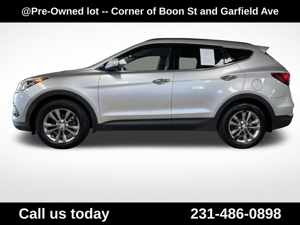Used 2018 Silver Hyundai 2.0T image 2