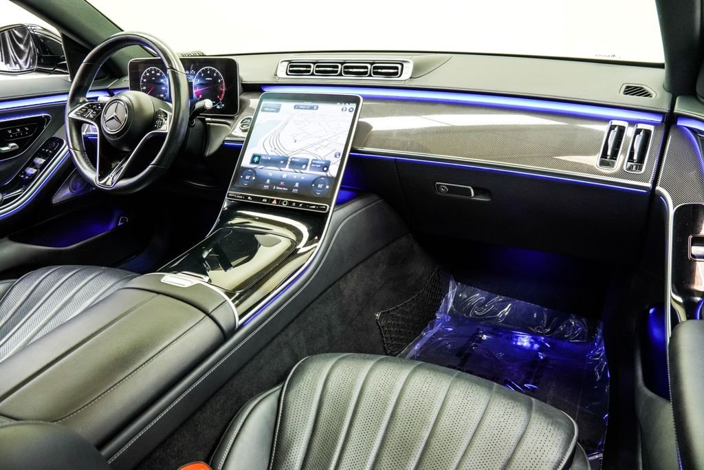 Used 2022 Gray Mercedes-Benz S 500 image 22