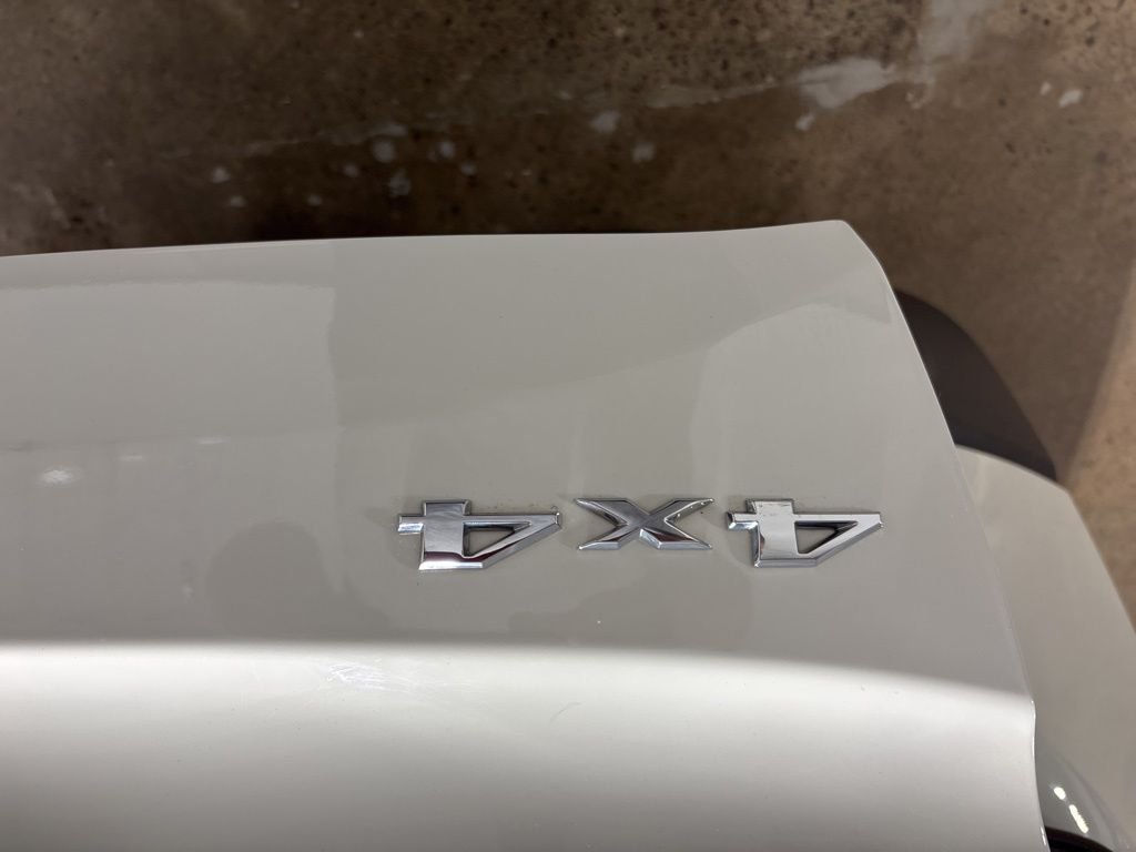 Used 2019 White Jeep Sport image 29