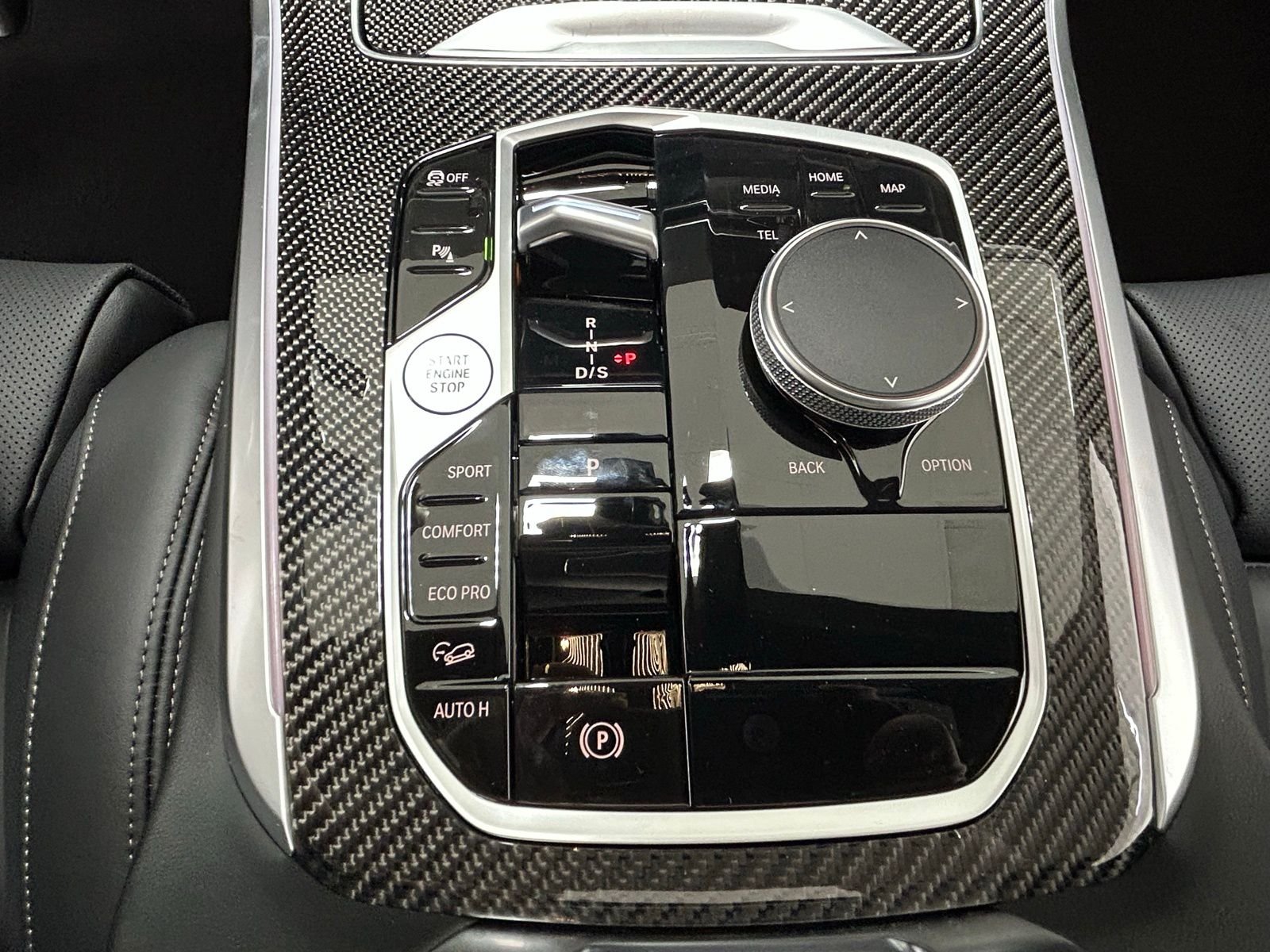 New 2026 Black Sapphire Metallic BMW M60i image 22
