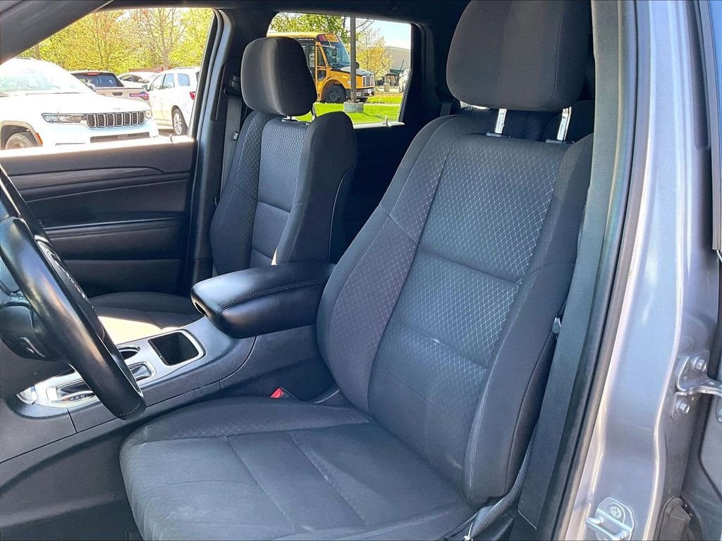Used 2021 Silver Jeep Laredo E image 10