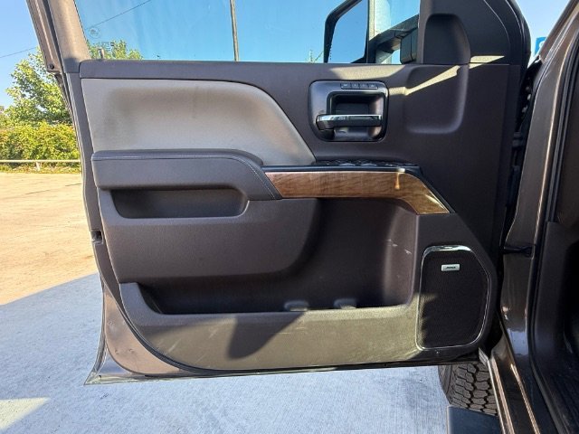 Used 2015 Brownstone Metallic Chevrolet LTZ image 22