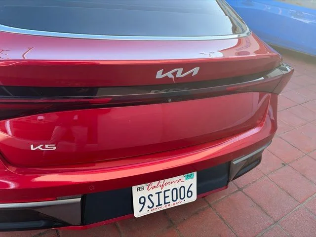 Used 2025 Runway Red Kia LXS image 5