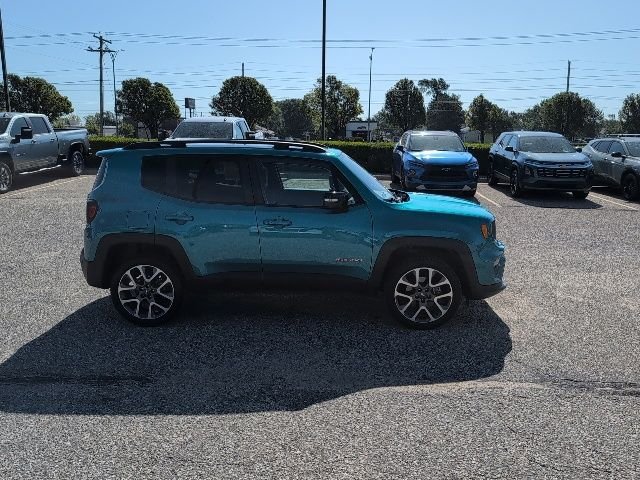 Used 2022 Teal Jeep Limited image 16