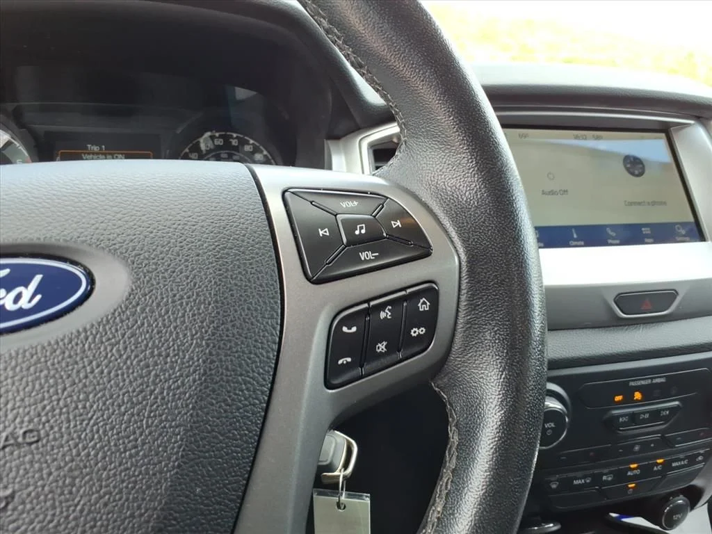 Used 2021 Blue Metallic Ford XLT image 21