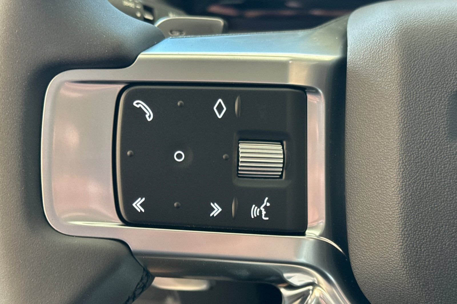 2026 Land Rover Discovery Dynamic SE - Photo 28