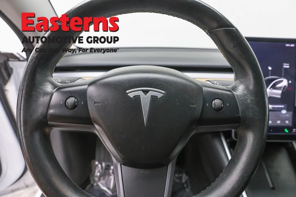 Used 2018 White Tesla Long Range image 10