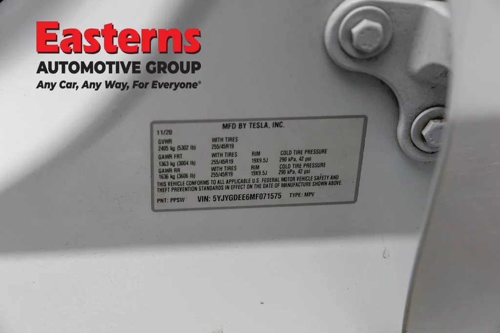 Used 2021 White Tesla Long Range image 32