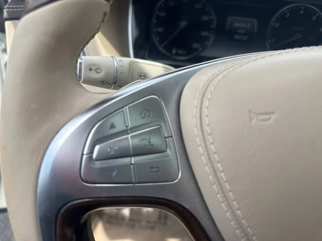 Used 2015 Beige Mercedes-Benz S 550 image 24