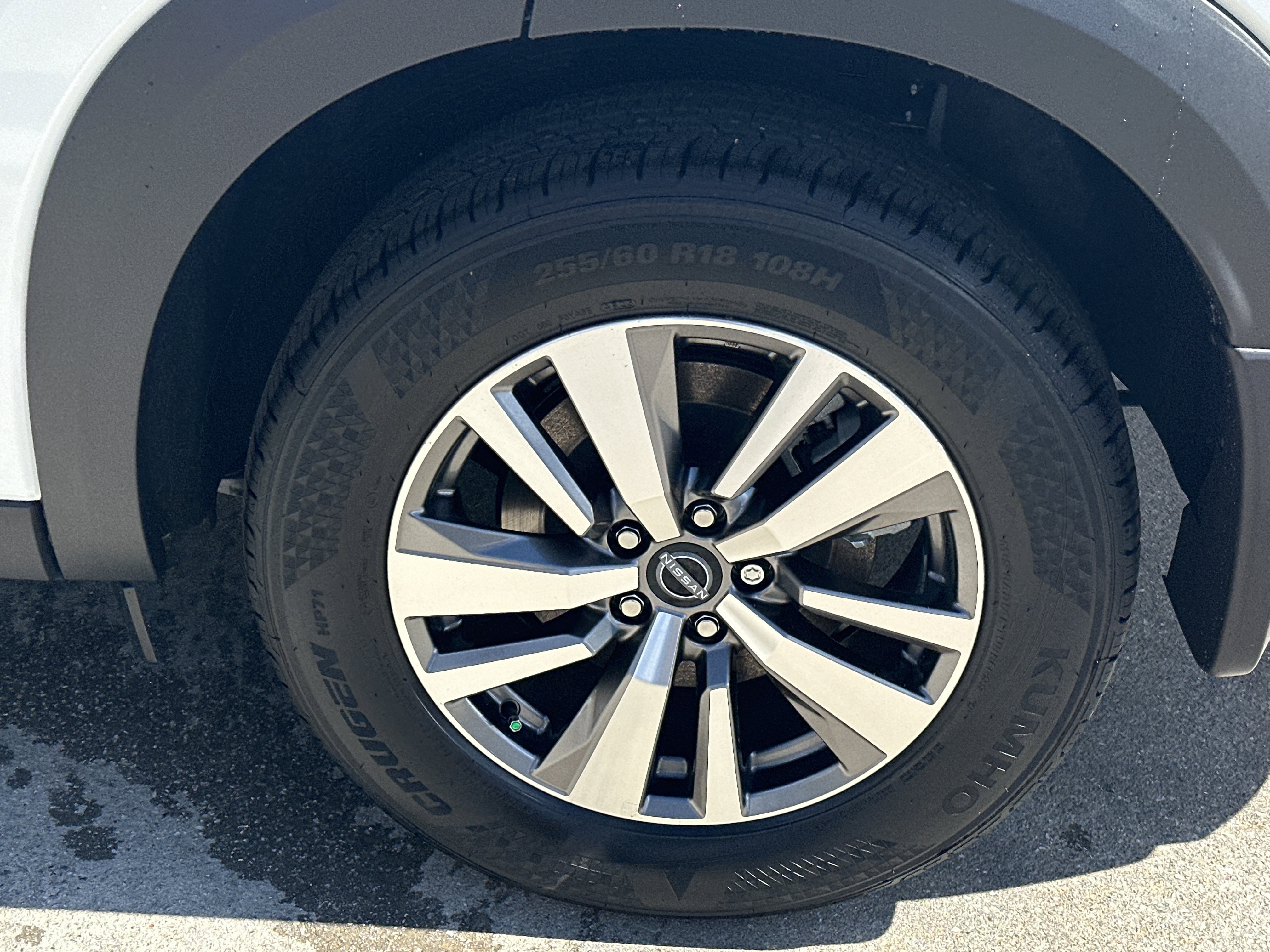New 2026 Everest White Pearl Tricoat Nissan SL image 20