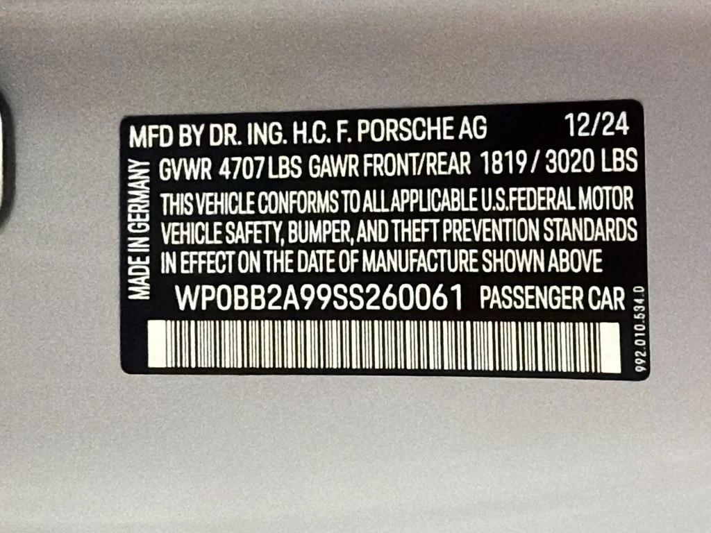 Certified Used 2025 Chalk Porsche Targa 4 GTS image 33