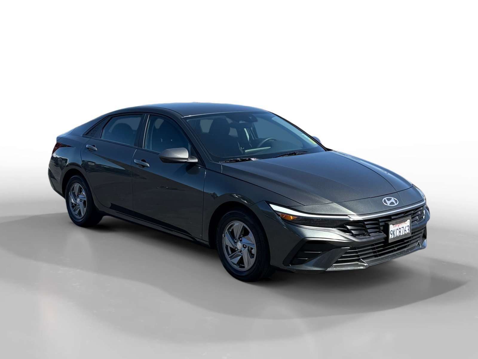 Certified Used 2024 Gray Hyundai SE image 7