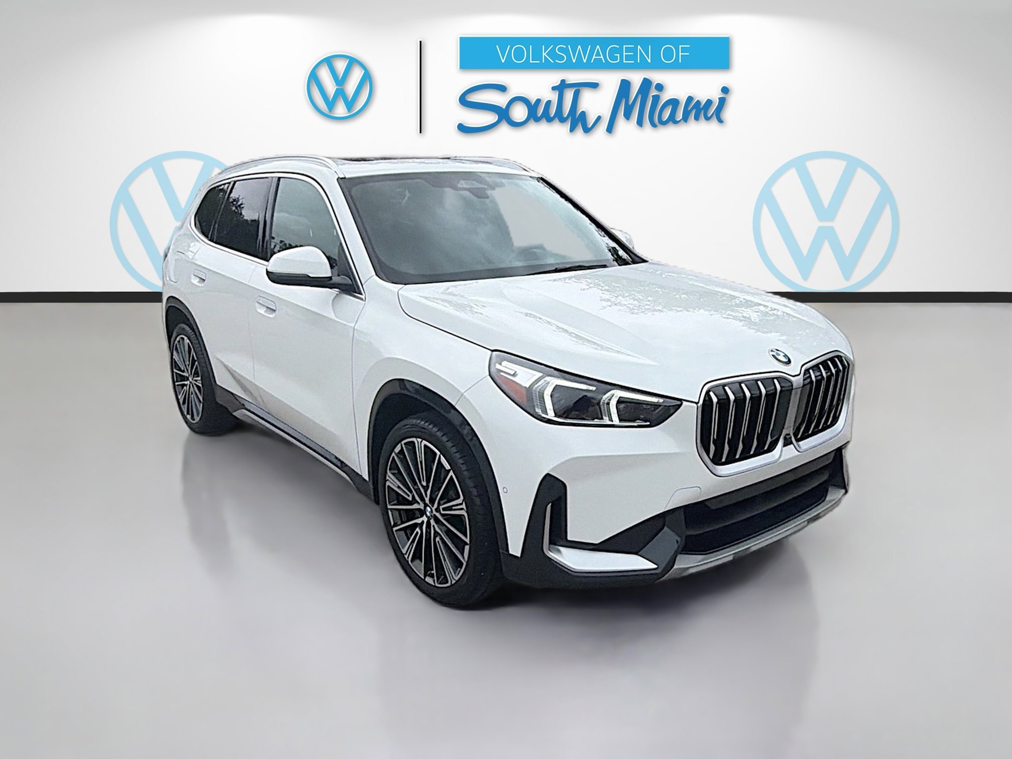 2025 BMW X1 xDrive28i's photo