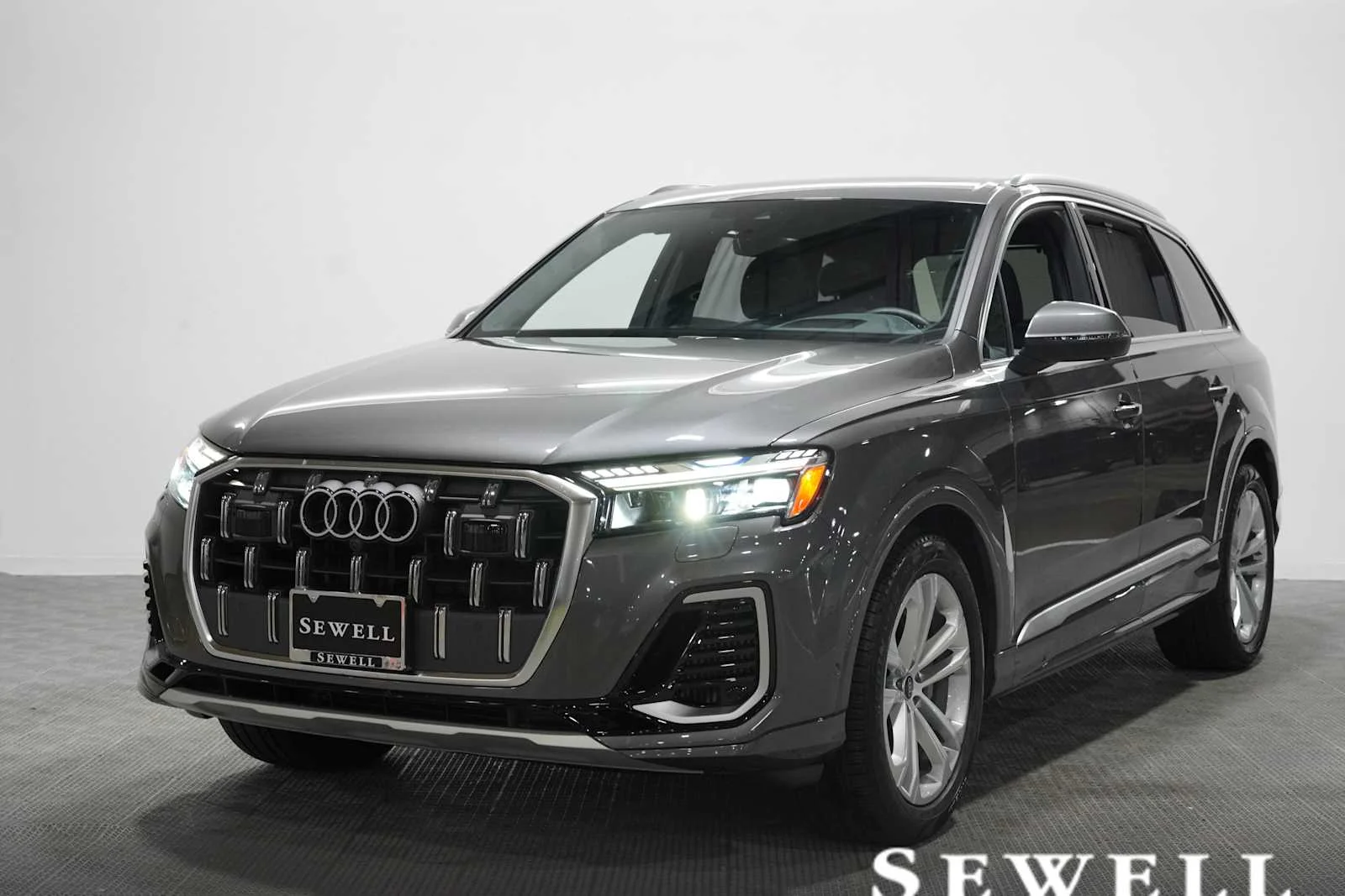 2025 Audi Q7 Prestige