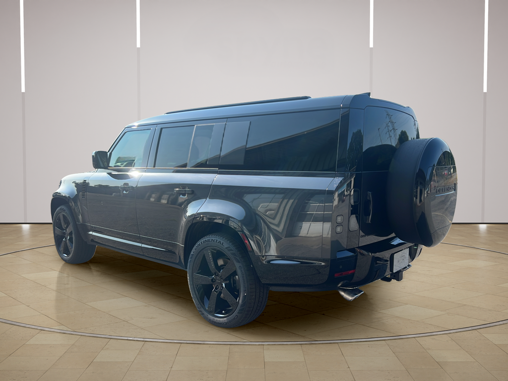 New 2026 Gray Land Rover V8 image 3