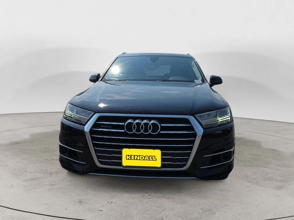 Used 2019 Black Audi 55 Premium Plus image 2