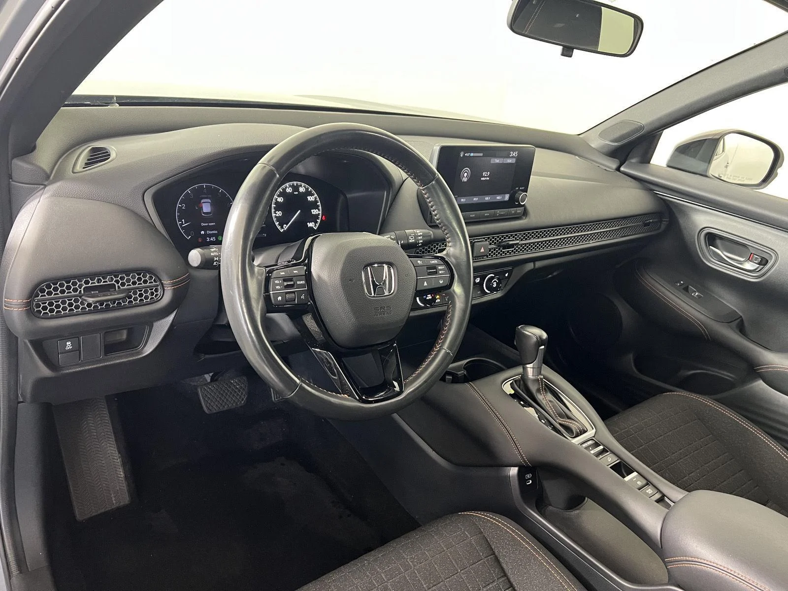 Used 2024  Honda Sport image 4