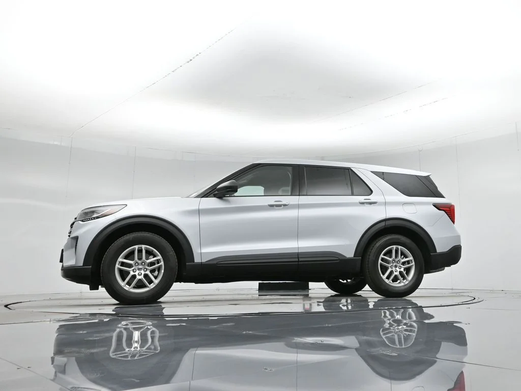 New 2026 White Ford Active image 15