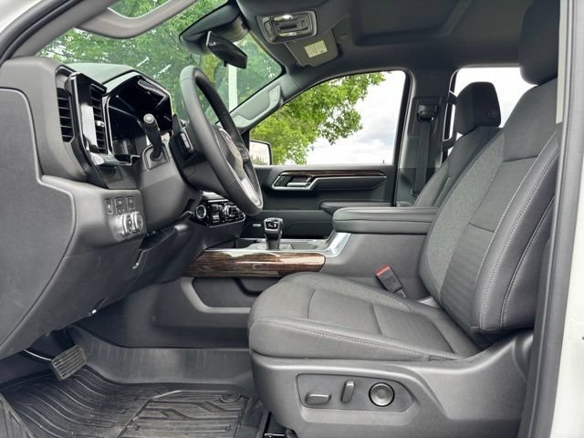 New 2026 Summit White GMC Elevation image 16