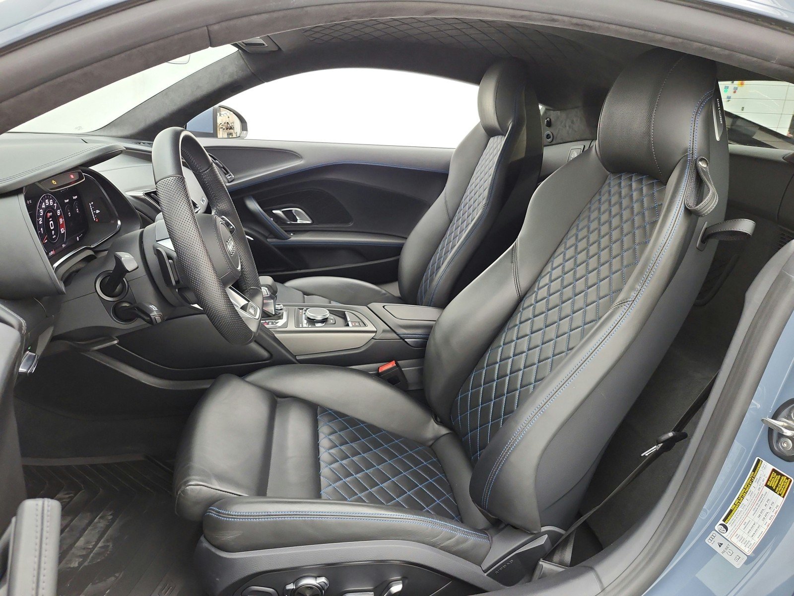 Used 2021 Kemora Gray Metallic Audi V10 image 15