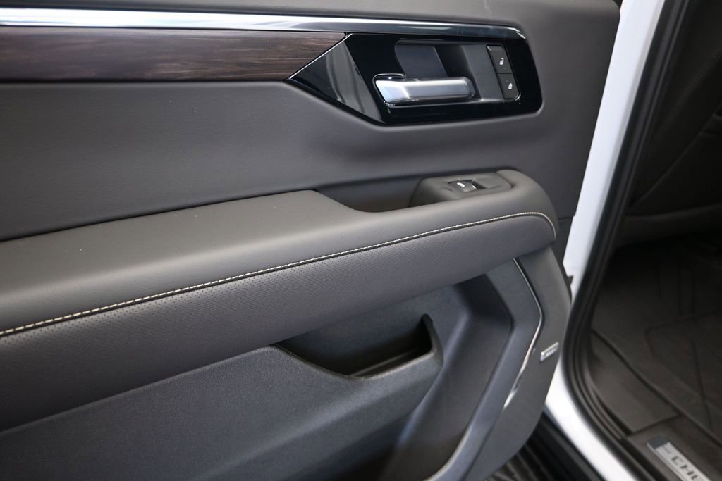 2026 Chevrolet Tahoe Premier - Photo 15