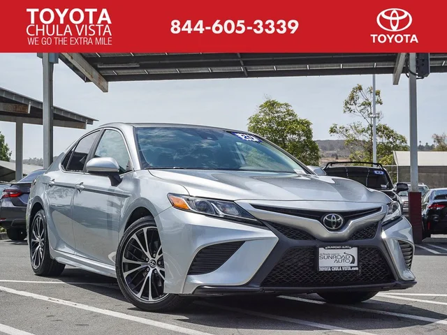 2020 Toyota Camry SE