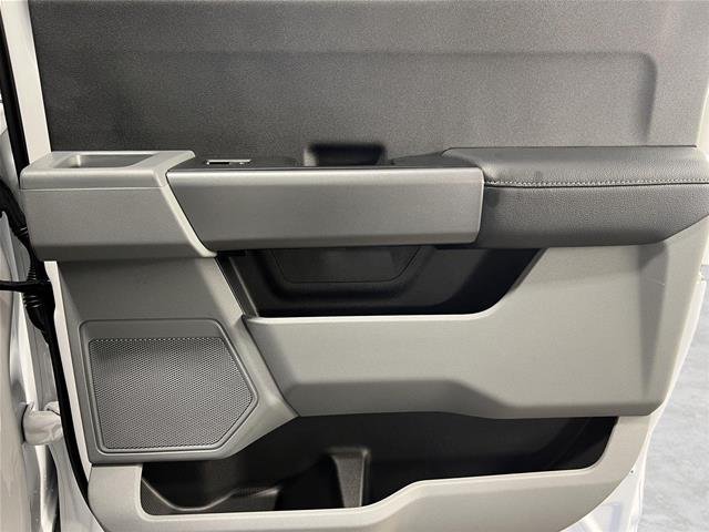 New 2026 Oxford White Ford F-250® XL image 60